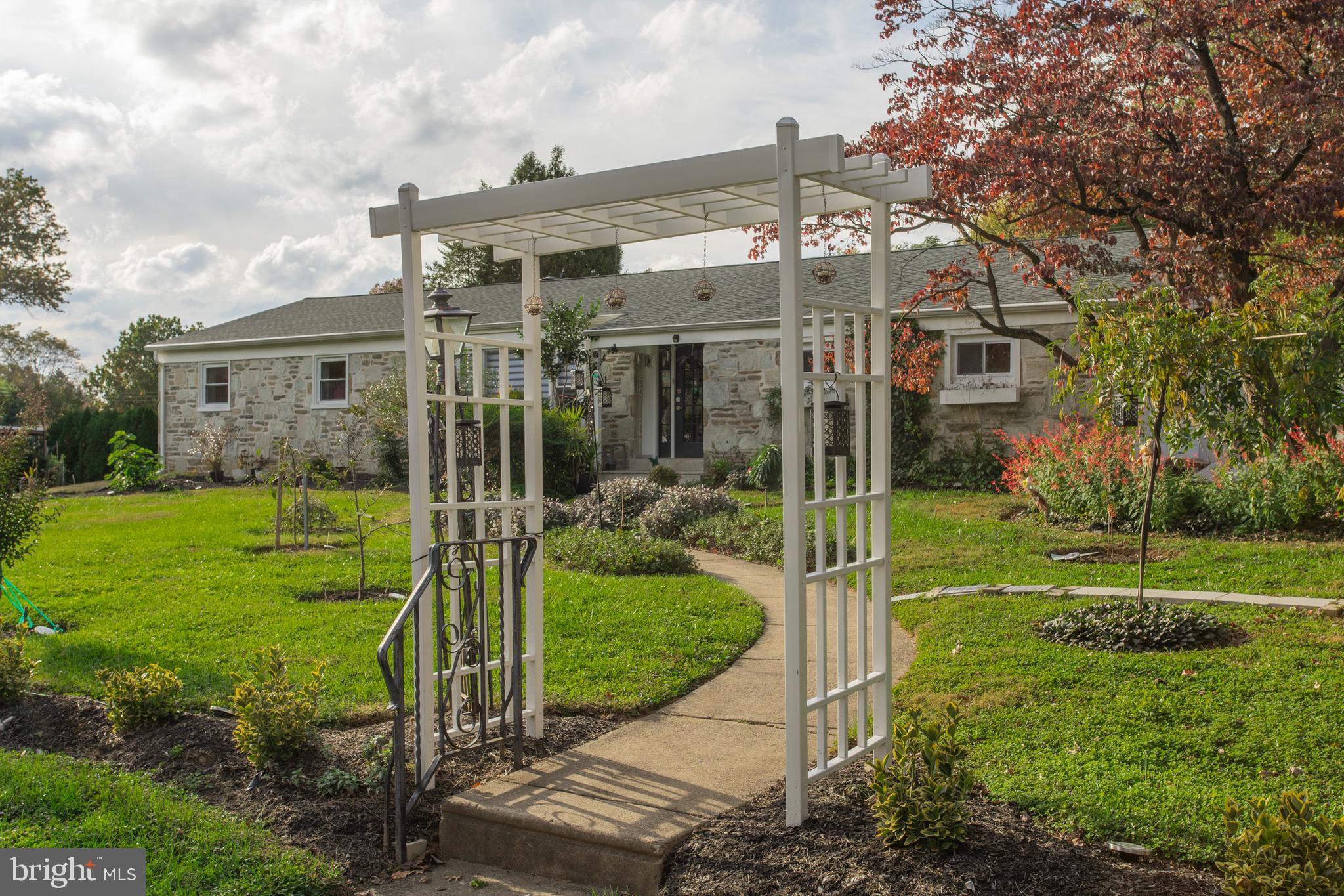 3876 Shelley Road Huntingdon Valley, PA 19006 - Photo 38 of 38 Gallery Image 38