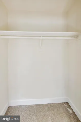 a view of utility room