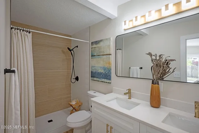 $725,000 | 571 Hopkins Street, Neptune Beach, FL 32266