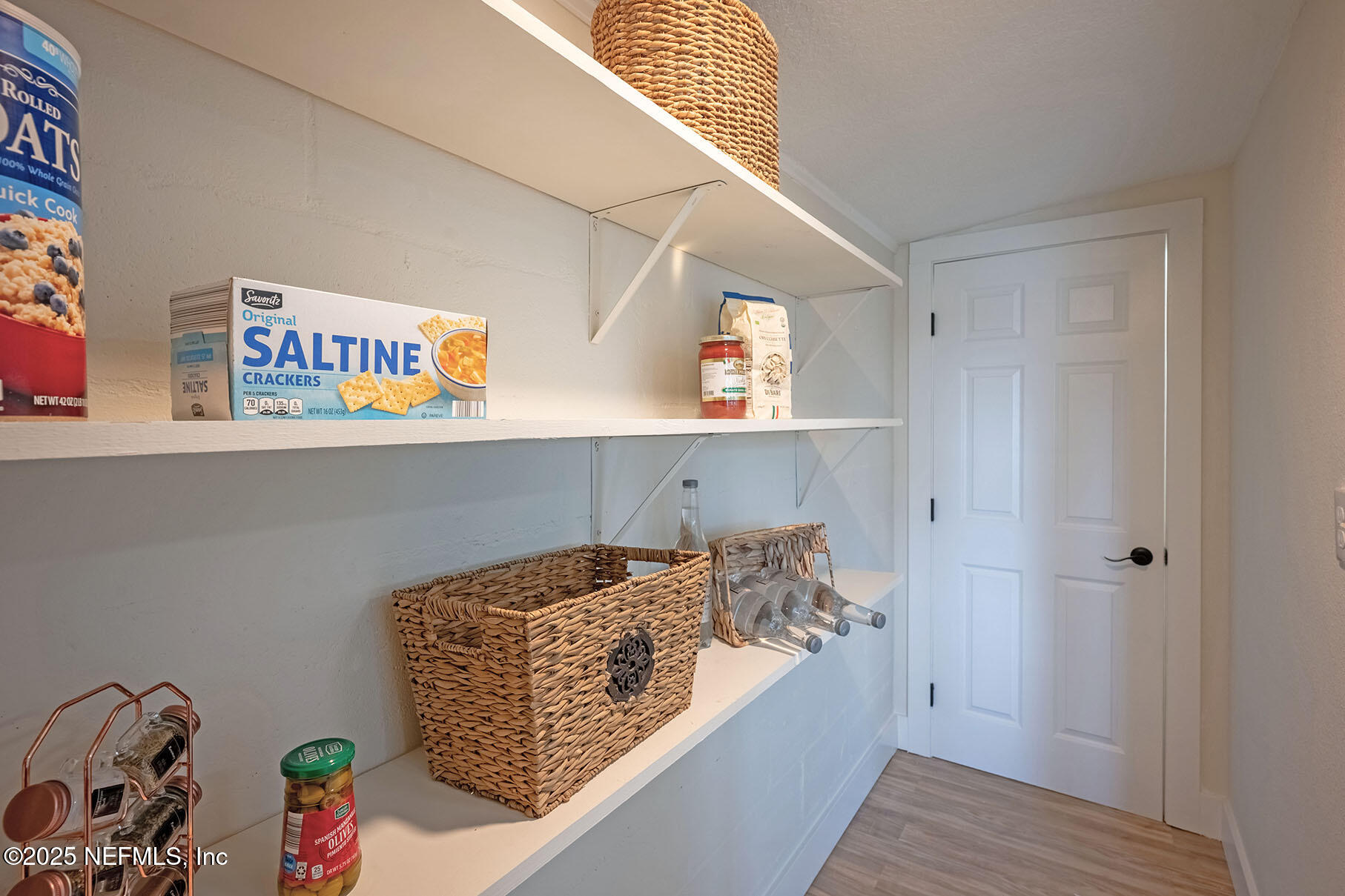 571 Hopkins Street Neptune Beach, FL 32266 - Photo 42 of 63 _DSC1063-HDR