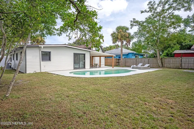 $725,000 | 571 Hopkins Street, Neptune Beach, FL 32266