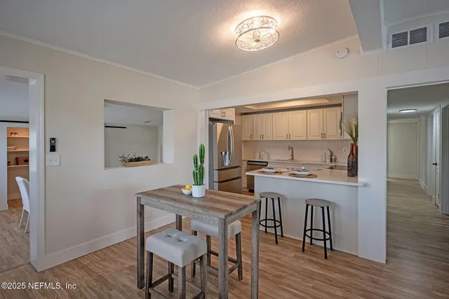 $725,000 | 571 Hopkins Street, Neptune Beach, FL 32266