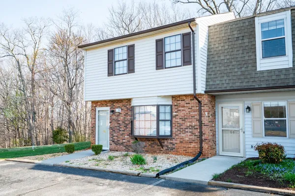 $199,500 | 86 Cape Charles Square, Lynchburg, VA 24502