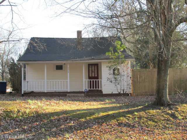 2006 Pope Road Winston-Salem, NC 27127 - Photo 1 of 16 Exterior Front. Cottage close to everything..