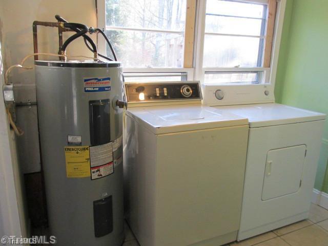2006 Pope Road Winston-Salem, NC 27127 - Photo 12 of 16 Laundry Room. Laundry area, Washer and Dryer remain