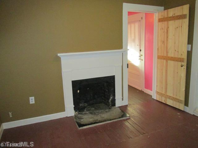 2006 Pope Road Winston-Salem, NC 27127 - Photo 5 of 16 Living Room.