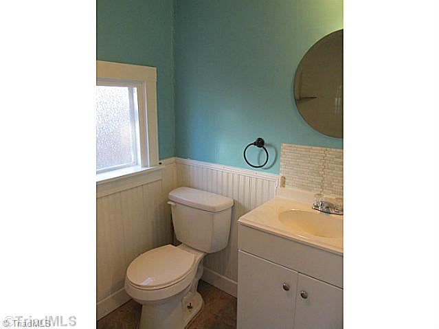 2006 Pope Road Winston-Salem, NC 27127 - Photo 10 of 16 Bath. Bath with some updates
