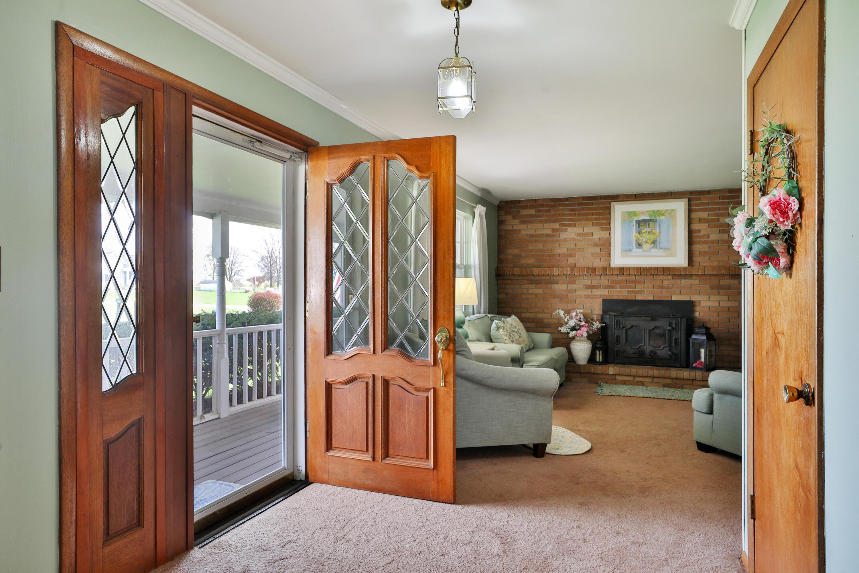 5253 Sims Road Groveport, OH 43125 - Photo 5 of 57 5253-Sims-06