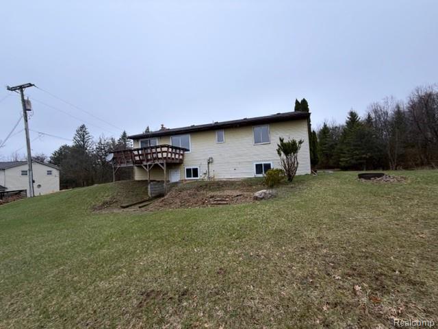 4630 Hummer Lake Road Ortonville, MI 48462 - Photo 2 of 17