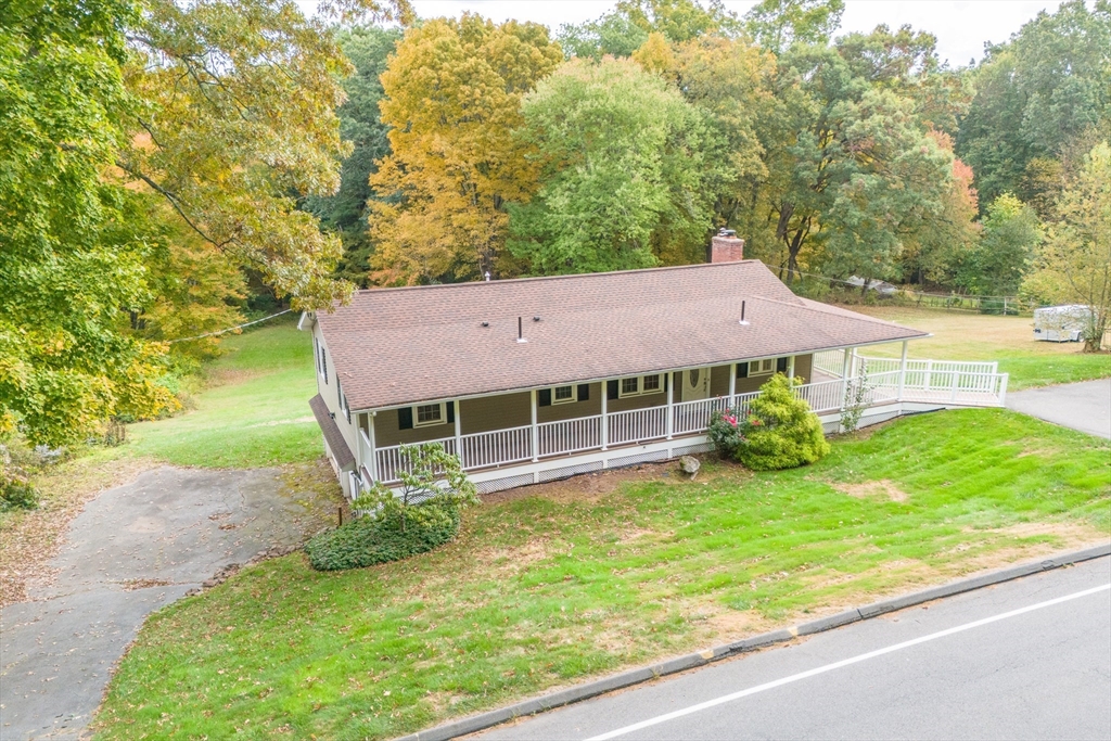161 Kibbe Road East Longmeadow, MA 01028 - Photo 4 of 42 Gallery Image 4