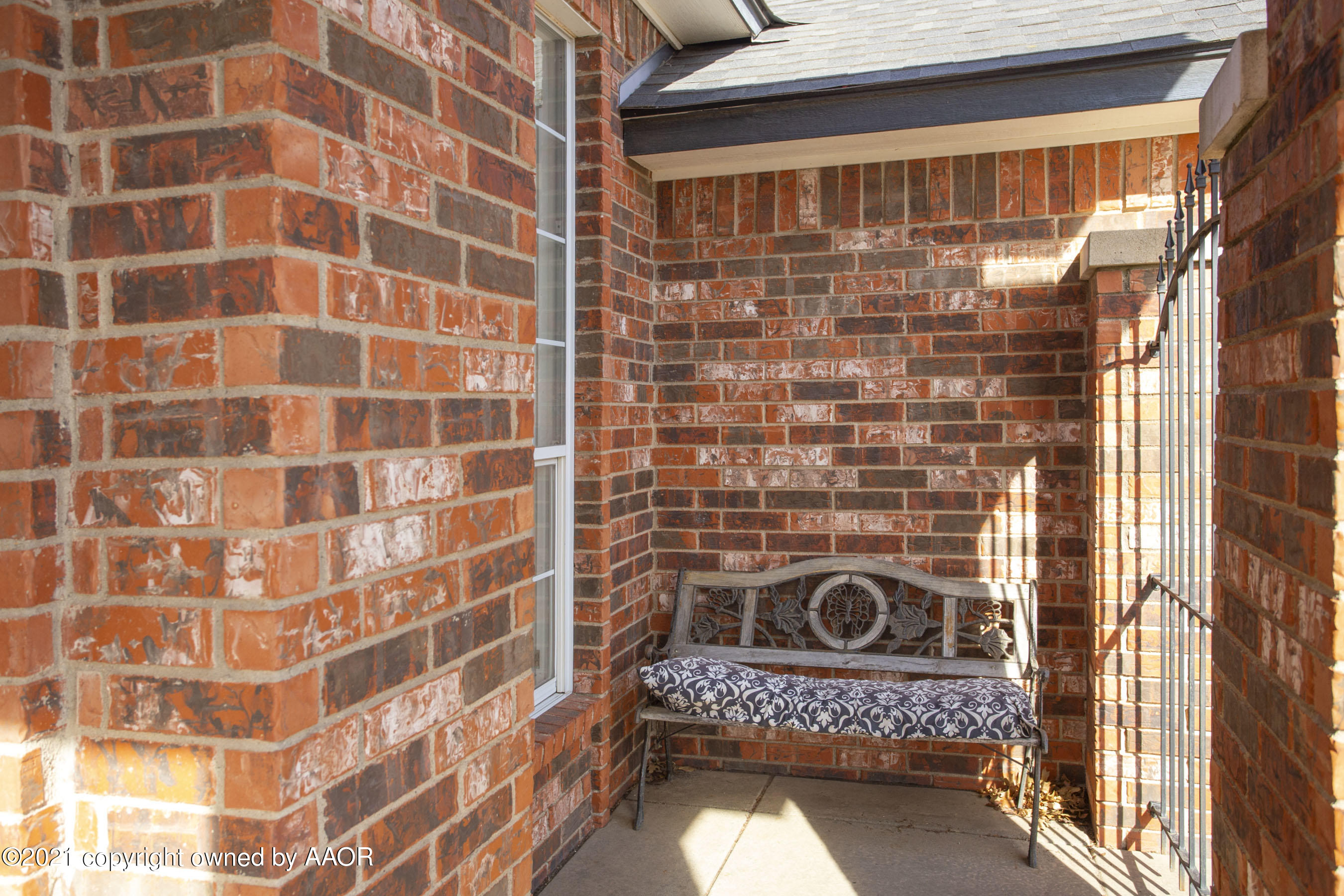7008 Learning Tree Avenue Amarillo, TX 79119 - Photo 2 of 26 Side patio