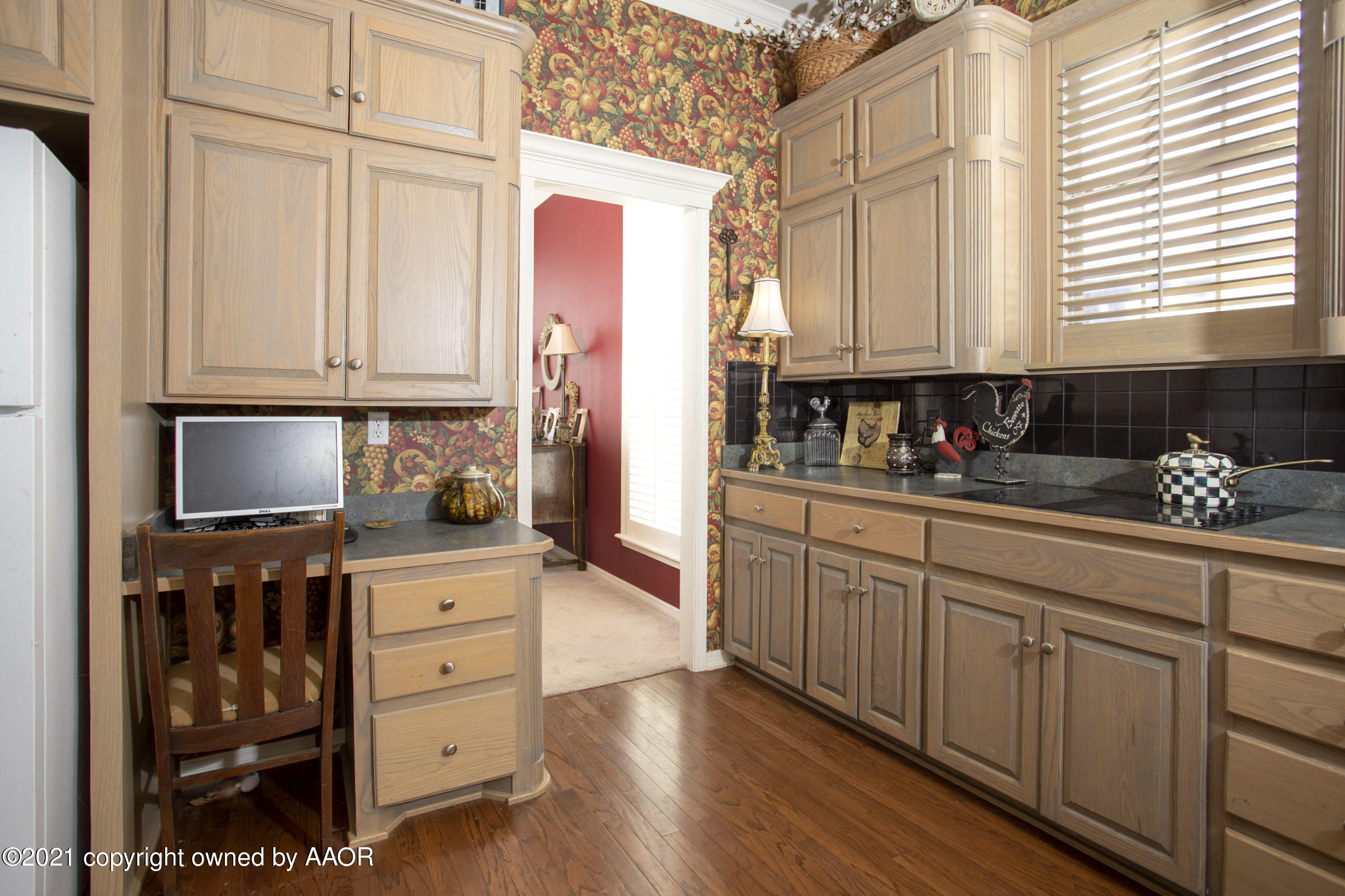 7008 Learning Tree Avenue Amarillo, TX 79119 - Photo 8 of 26 Kitchen View 2