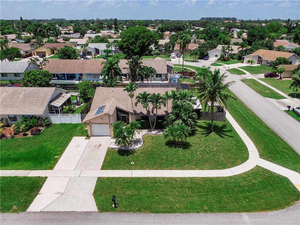 19095 Fairlawn Way Boca Raton, FL 33434 - Photo 2 of 41 Photo 2
