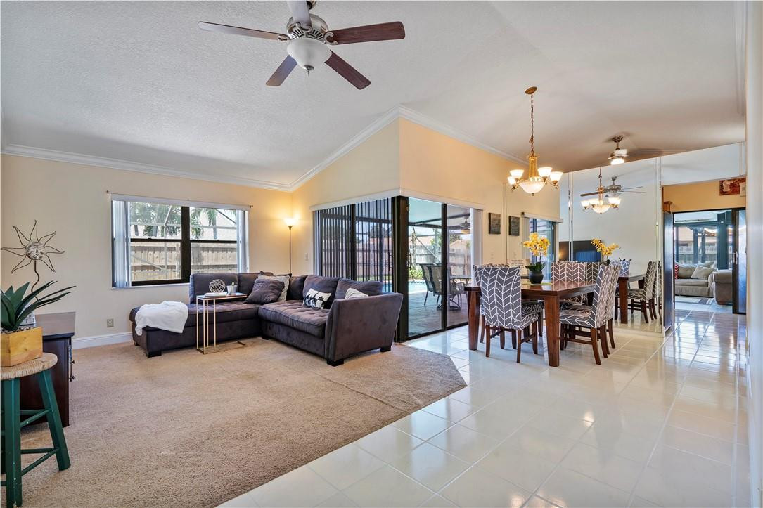 19095 Fairlawn Way Boca Raton, FL 33434 - Photo 8 of 41 Photo 8