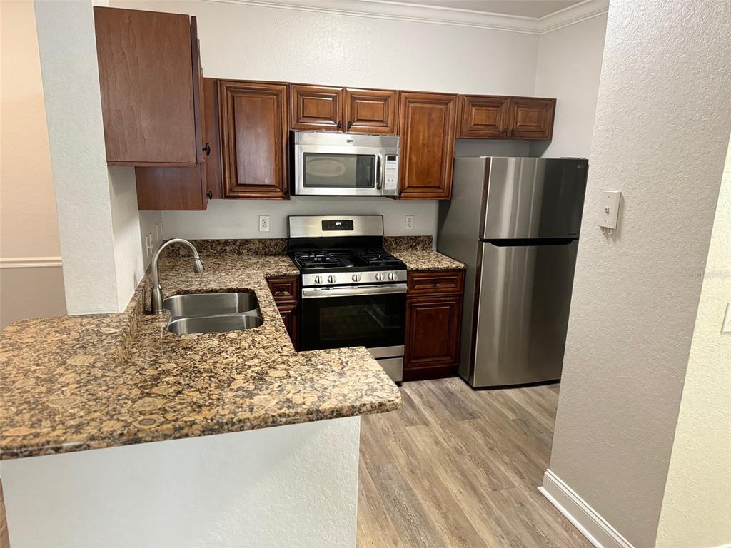 3367 South Kirkman Road, Unit 1111 Orlando, FL 32811 - Photo 6 of 12
