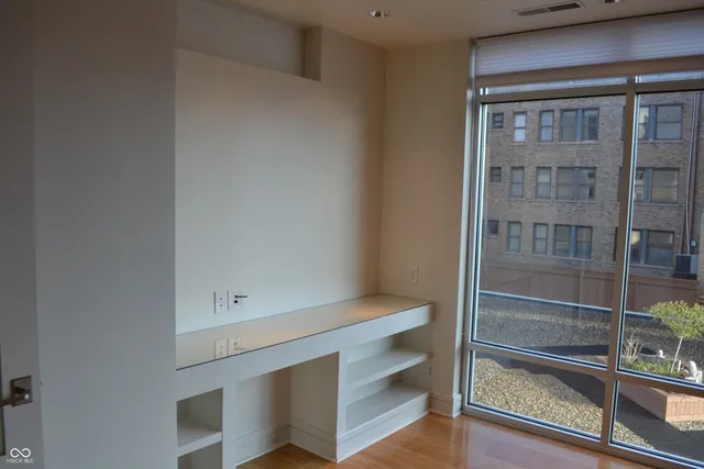 $2,250 | 429 North Pennsylvania Street, Unit 602, Indianapolis, IN 46204