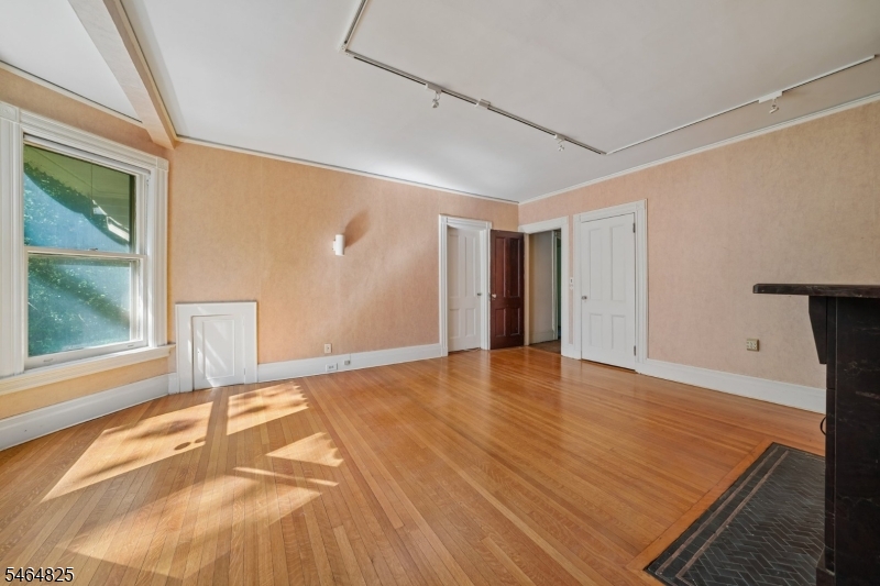 279 Scotland Road South Orange, NJ 07079 - Photo 17 of 32 Gallery Image 17