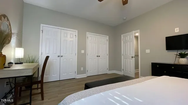 $2,400 | 169 East Grande Avenue, Unit 301, Johnson City, TN 37601