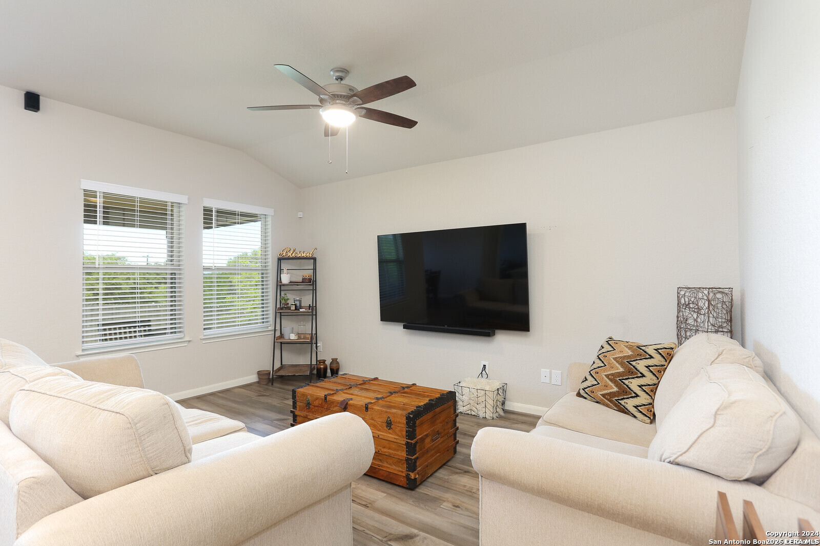 12210 Icon Ridge San Antonio, TX 78253 - Photo 8 of 25 Gallery Image 8