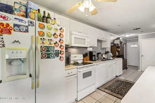 $460,000 | 810 Meadowbrook Drive, Orange Park, FL 32073