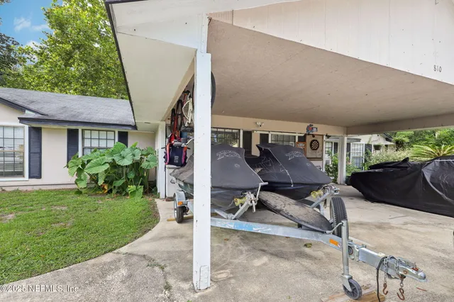 $475,000 | 810 Meadowbrook Drive, Orange Park, FL 32073