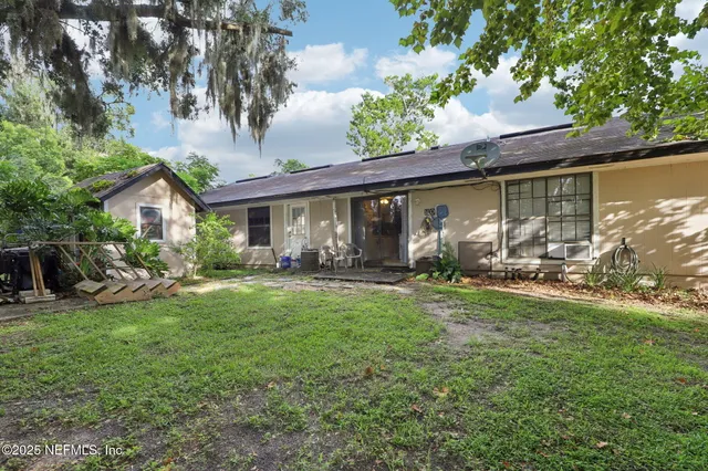 $475,000 | 810 Meadowbrook Drive, Orange Park, FL 32073