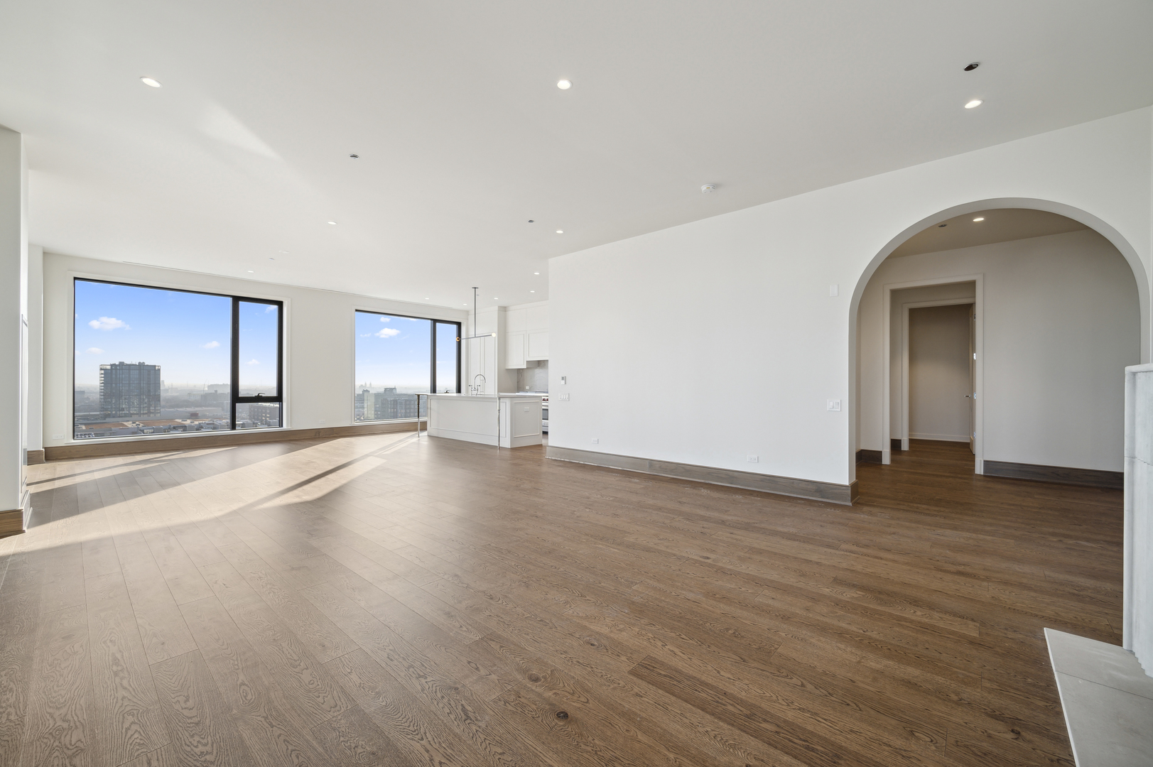 21 North May Street, Unit 1401 Chicago, IL 60607 - Photo 29 of 47 a view of empty room with wooden floor and fan
