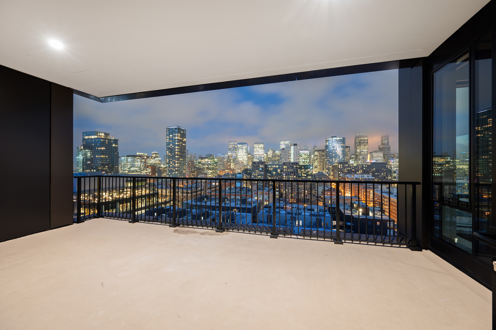 21 North May Street, Unit 1401 Chicago, IL 60607 - Photo 47 of 47 a very nice looking room with a large window