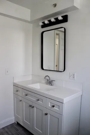 $2,100 | 118 South Main Street, Unit 2, Freetown, MA 02702