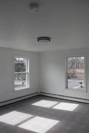 $2,100 | 118 South Main Street, Unit 2, Freetown, MA 02702