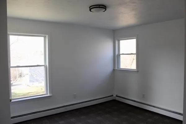 $2,100 | 118 South Main Street, Unit 2, Freetown, MA 02702