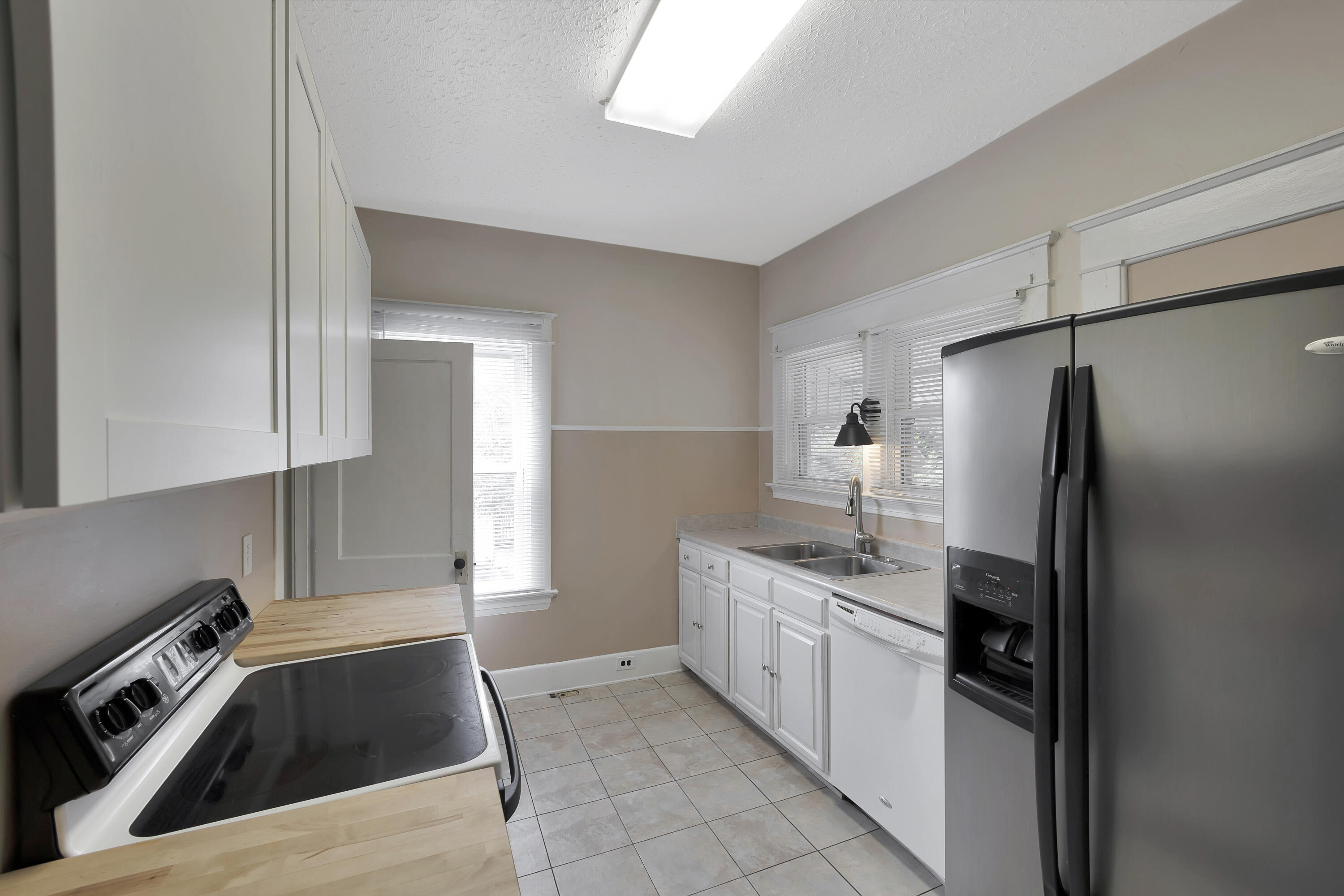 453 Erlanger Road Erlanger, KY 41018 - Photo 4 of 37 Gallery Image 4