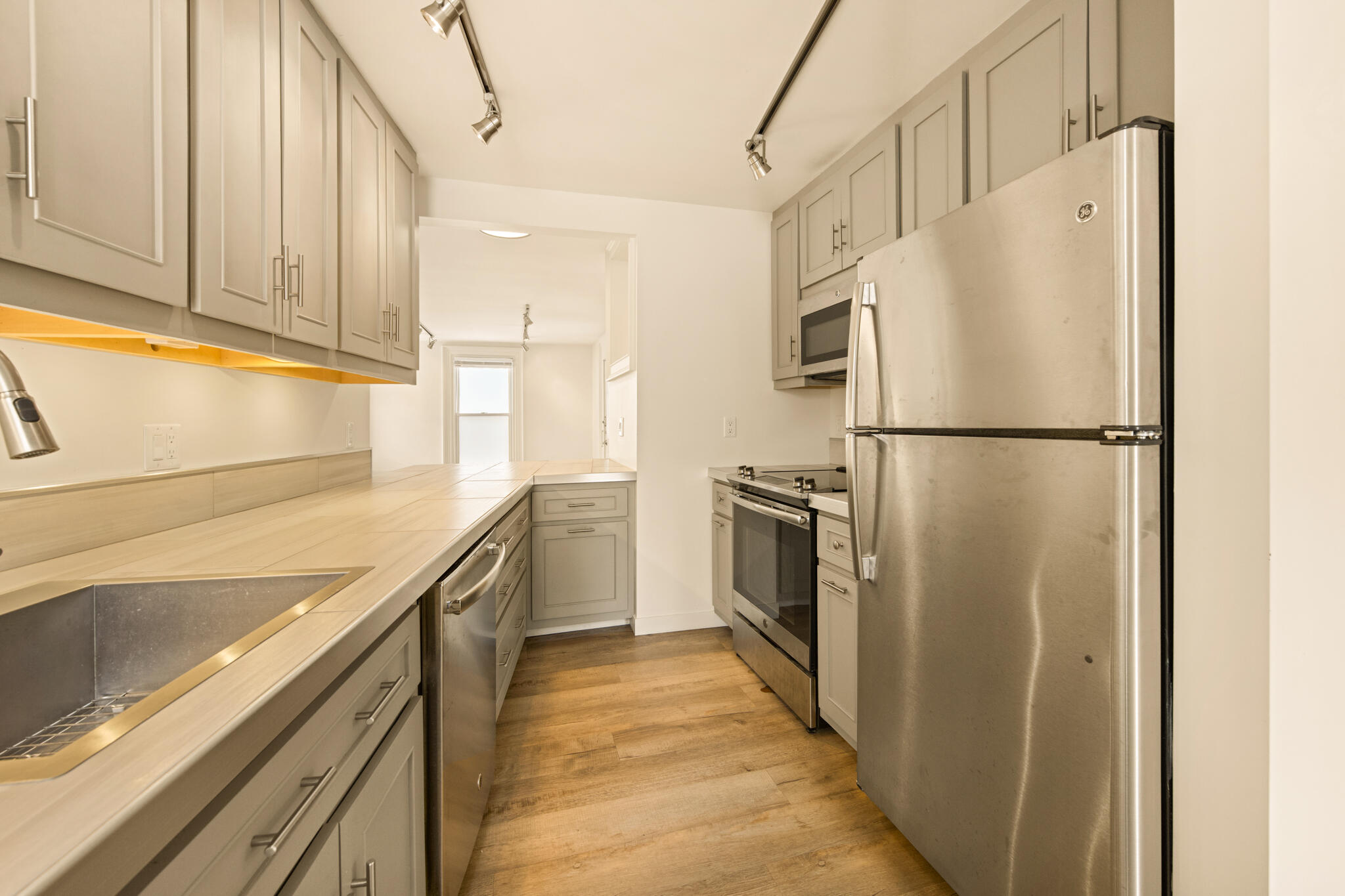 326 Union Street Bangor, ME 04401 - Photo 19 of 64 DSC_4377