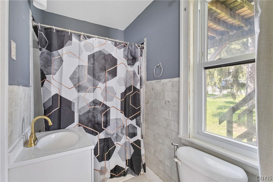125 Kensington Road Syracuse, NY 13210 - Photo 19 of 44