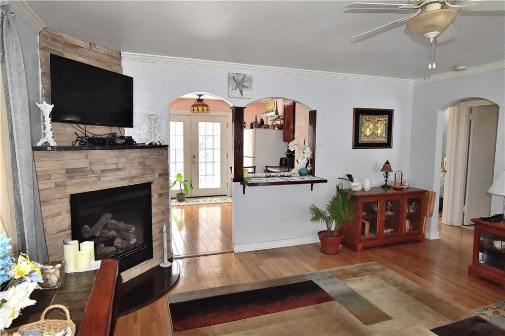 2045 McKinney Road Monroeville, PA 15146 - Photo 4 of 18