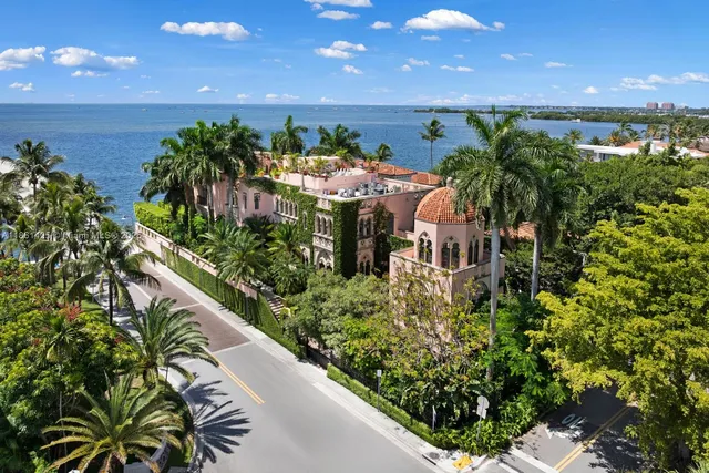 $24,000,000 | 1840 South Bayshore Lane, Miami, FL 33133
