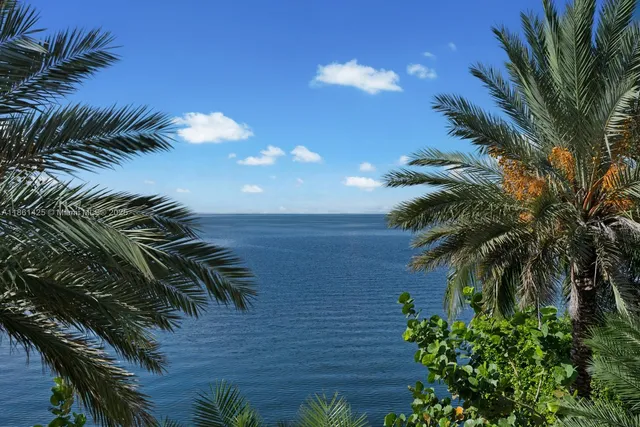 $24,000,000 | 1840 South Bayshore Lane, Miami, FL 33133