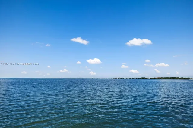 $24,000,000 | 1840 South Bayshore Lane, Miami, FL 33133