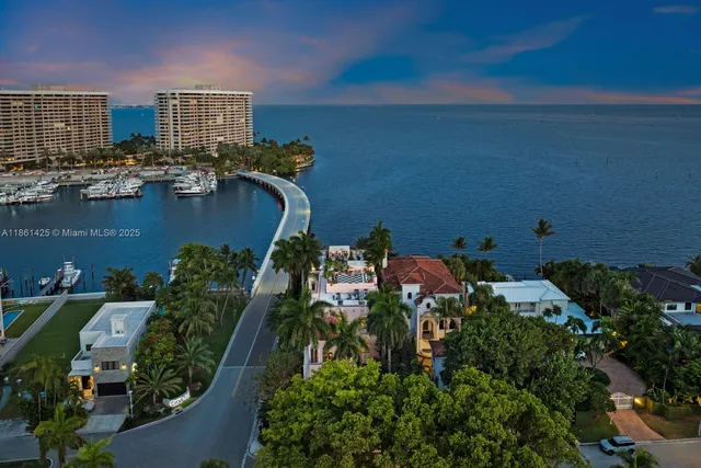 $24,000,000 | 1840 South Bayshore Lane, Miami, FL 33133