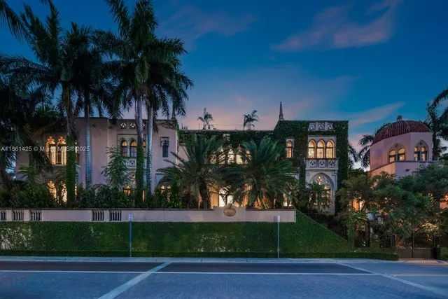 $24,000,000 | 1840 South Bayshore Lane, Miami, FL 33133