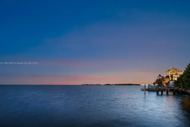 $24,000,000 | 1840 South Bayshore Lane, Miami, FL 33133