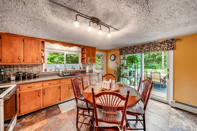 $464,900 | 1323 Schoharie Turnpike, Catskill, NY 12414