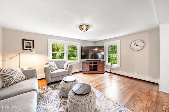 $464,900 | 1323 Schoharie Turnpike, Catskill, NY 12414