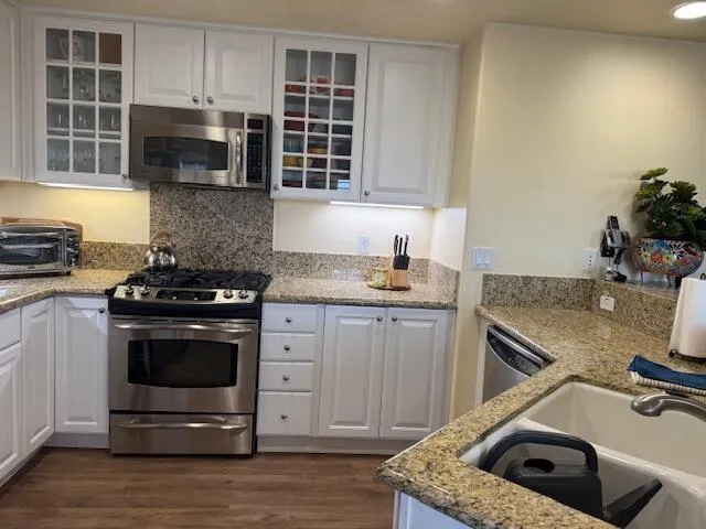 $335,000 | 45245 Seeley Drive, Unit 15G, La Quinta, CA 92253