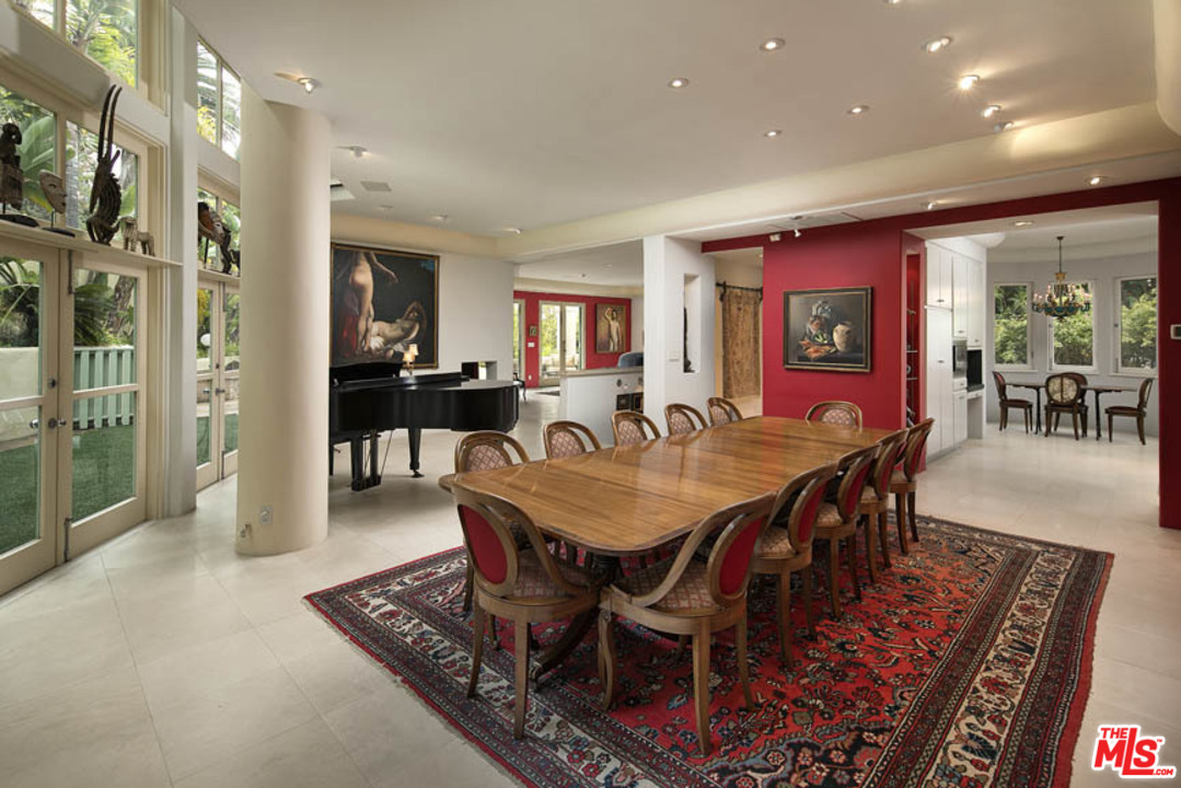 1368 Vireo Drive Los Angeles, CA 90069 - Photo 9 of 14