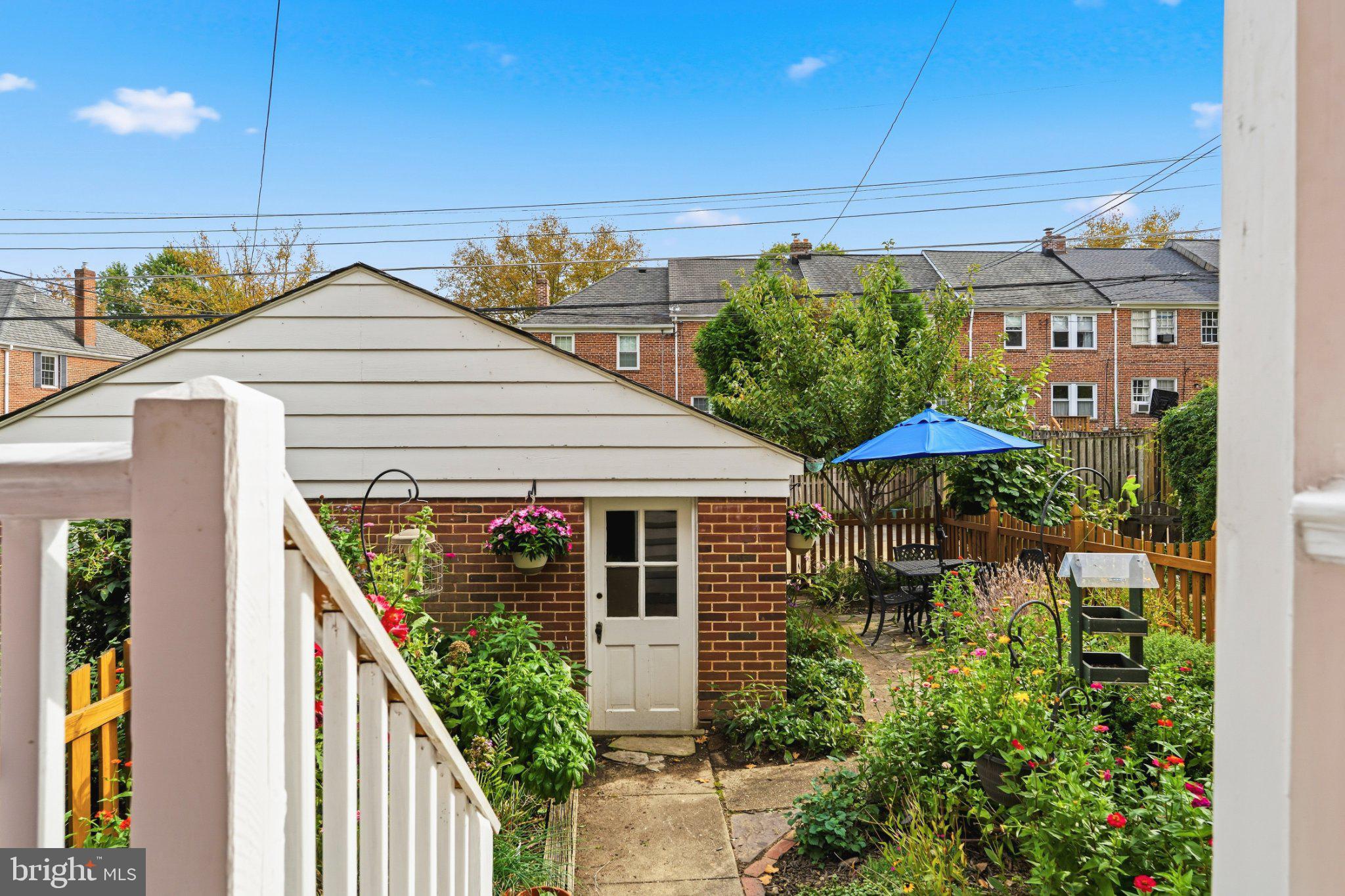 227 Hopkins Road Baltimore, MD 21212 - Photo 40 of 50 Exterior View- patio & gardens!