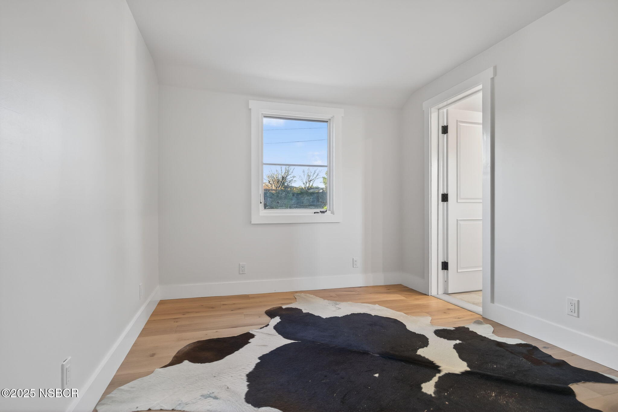 970 College Canyon Road Solvang, CA 93463 - Photo 16 of 32 49-web-or-mls-UpmarketMedia_970C-192