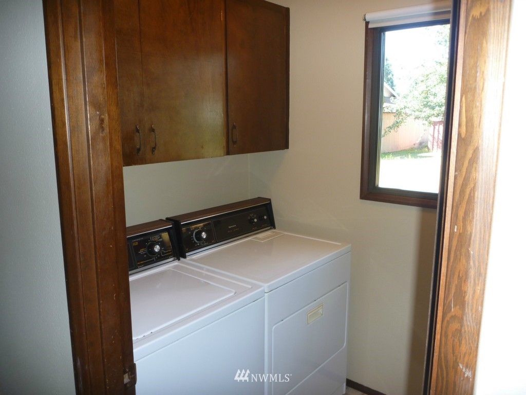 1305 Eshom Road Centralia, WA 98531 - Photo 10 of 20 Gallery Image 10