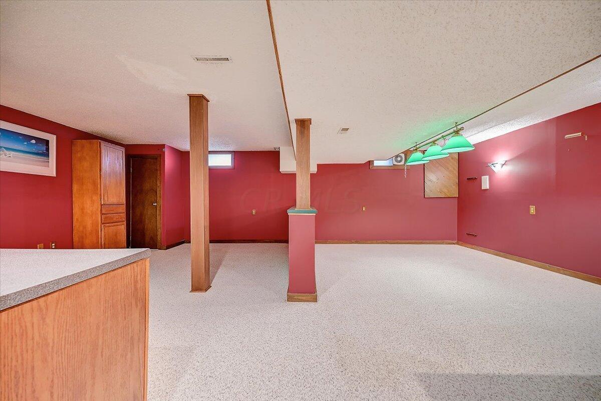 661 Ridenour Road Columbus, OH 43230 - Photo 44 of 83 34-Ridenour Rd-034