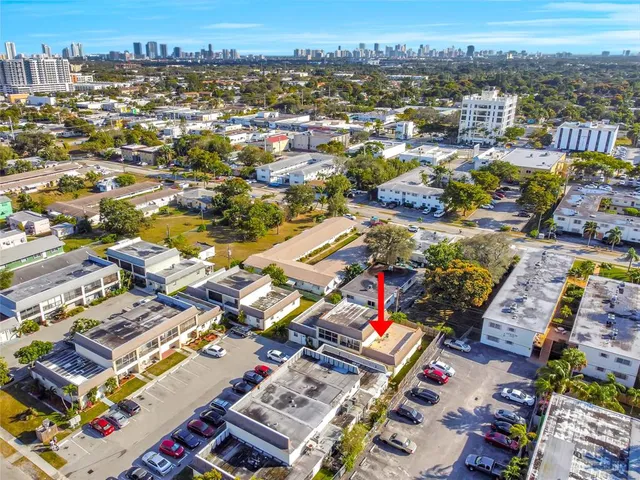 $1,280,000 | 2466 Taylor Street, Unit 205 2B 3C 3D & 4D, Hollywood, FL 33020